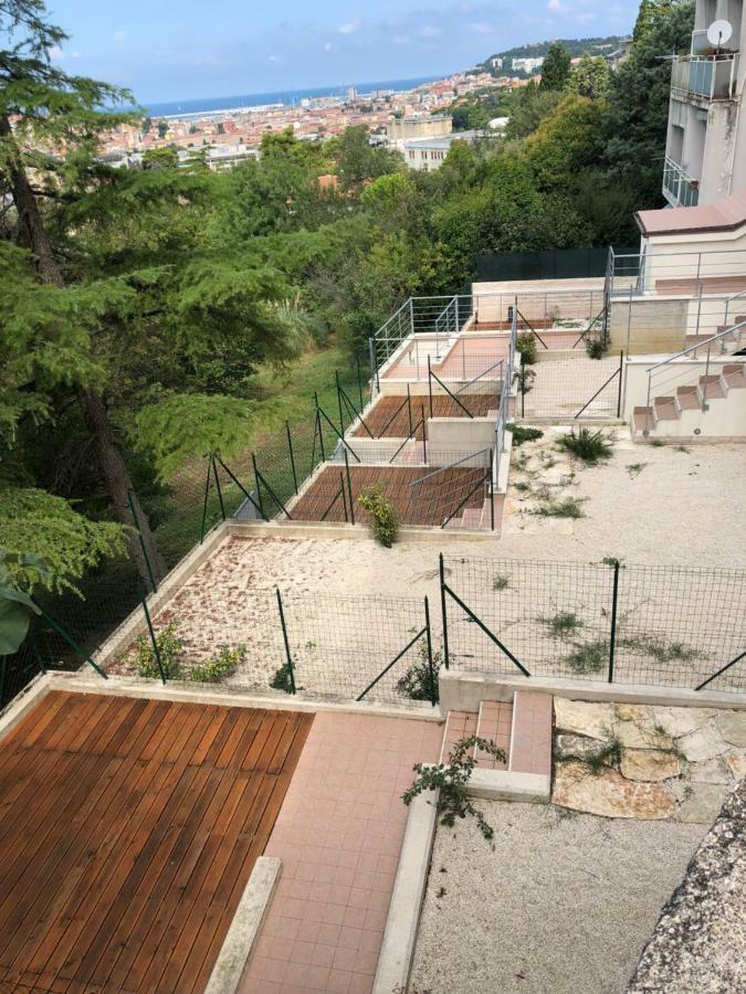 Appartement Il Parco Di Yuki à Ancône Extérieur photo